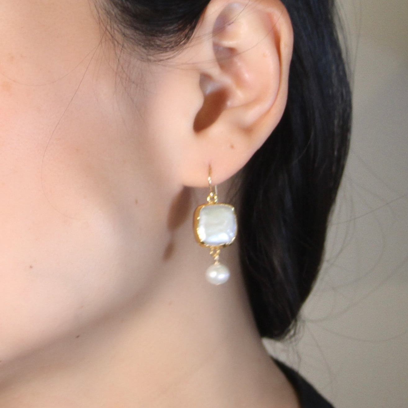 Circle Pearl Drop Earrings