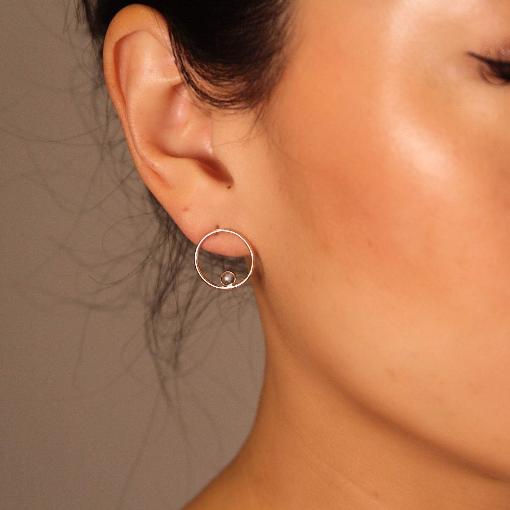 Golden Glory Studs II