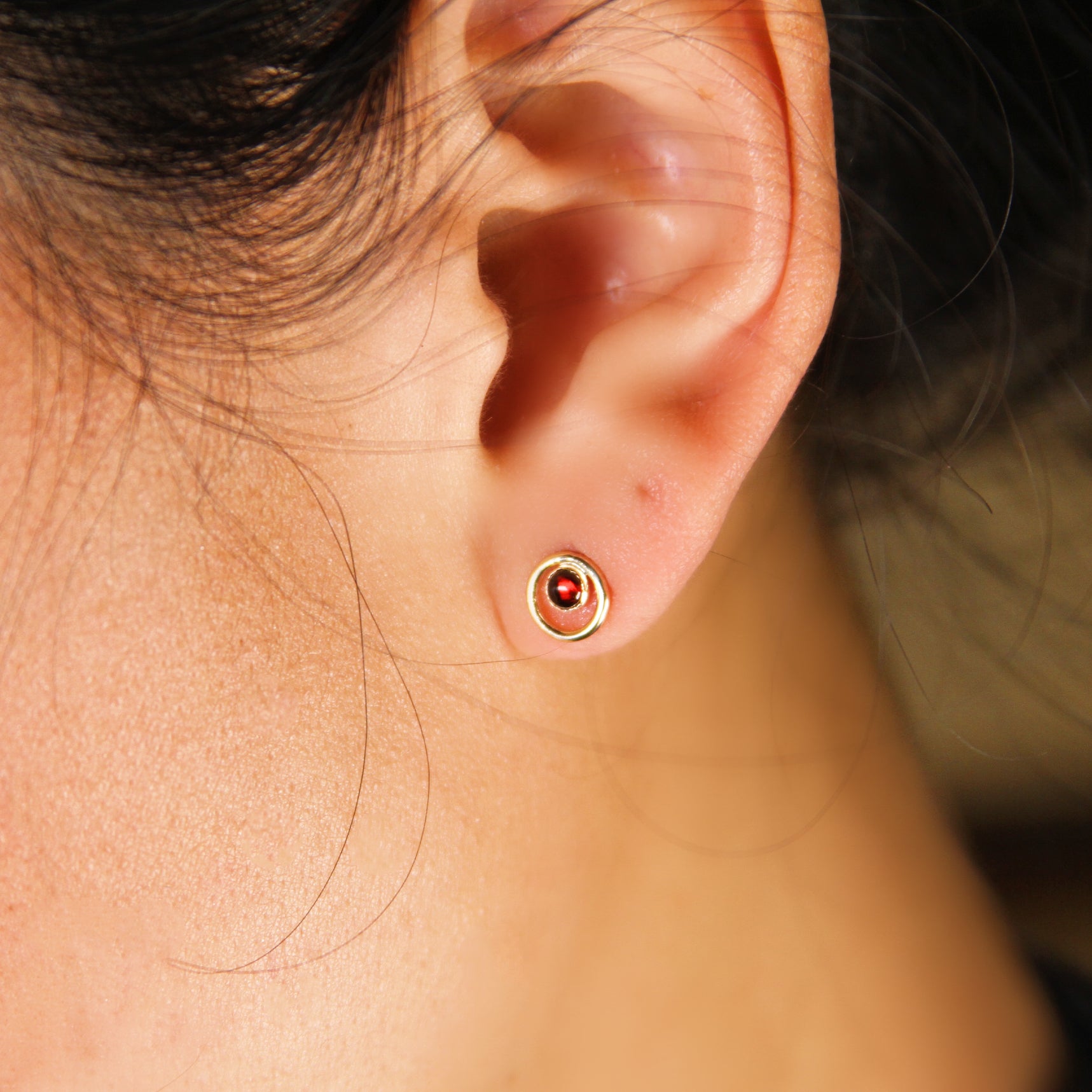 Golden Glory Studs II