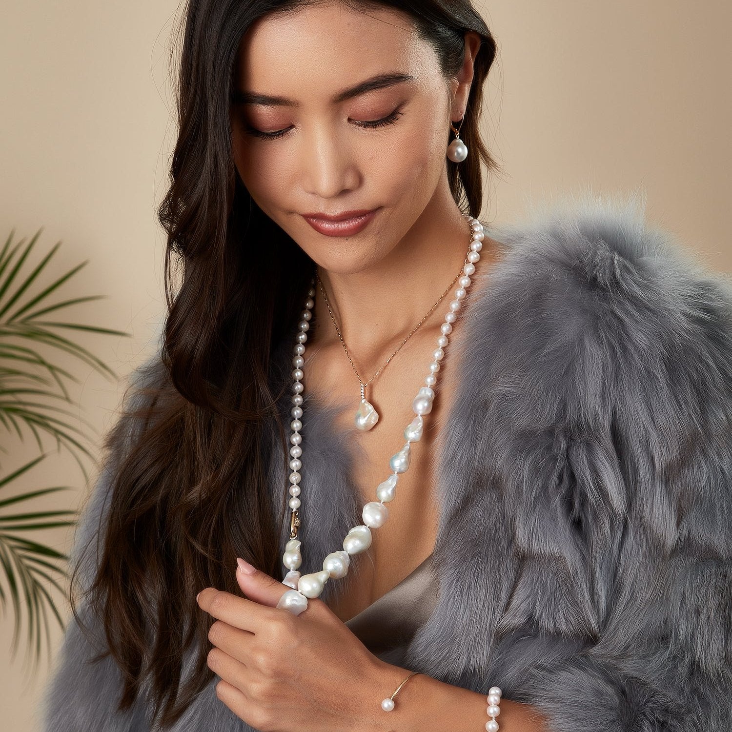 Baroque Diamond Pendant Necklace