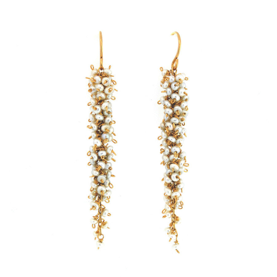 Pinot Gris Earrings in Pearl