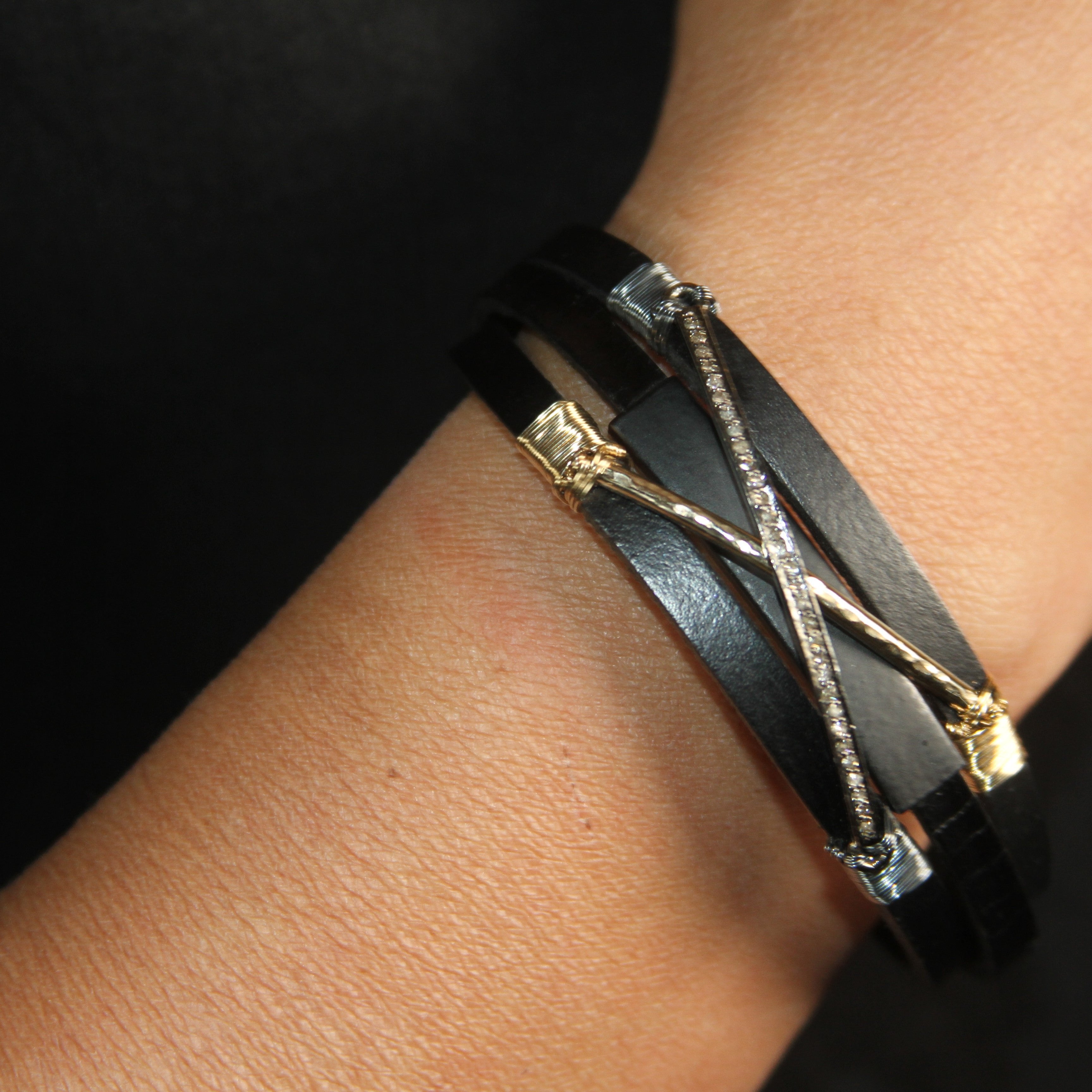 Criss Cross Mixed Metal Leather Bracelet
