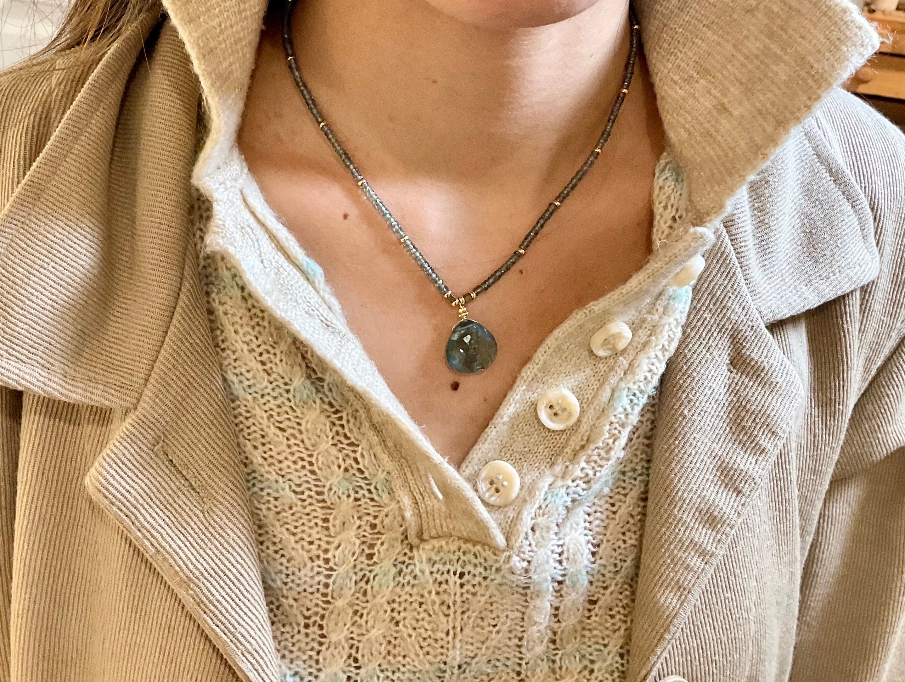 Burmese in Moss Aqua Necklace in 14k