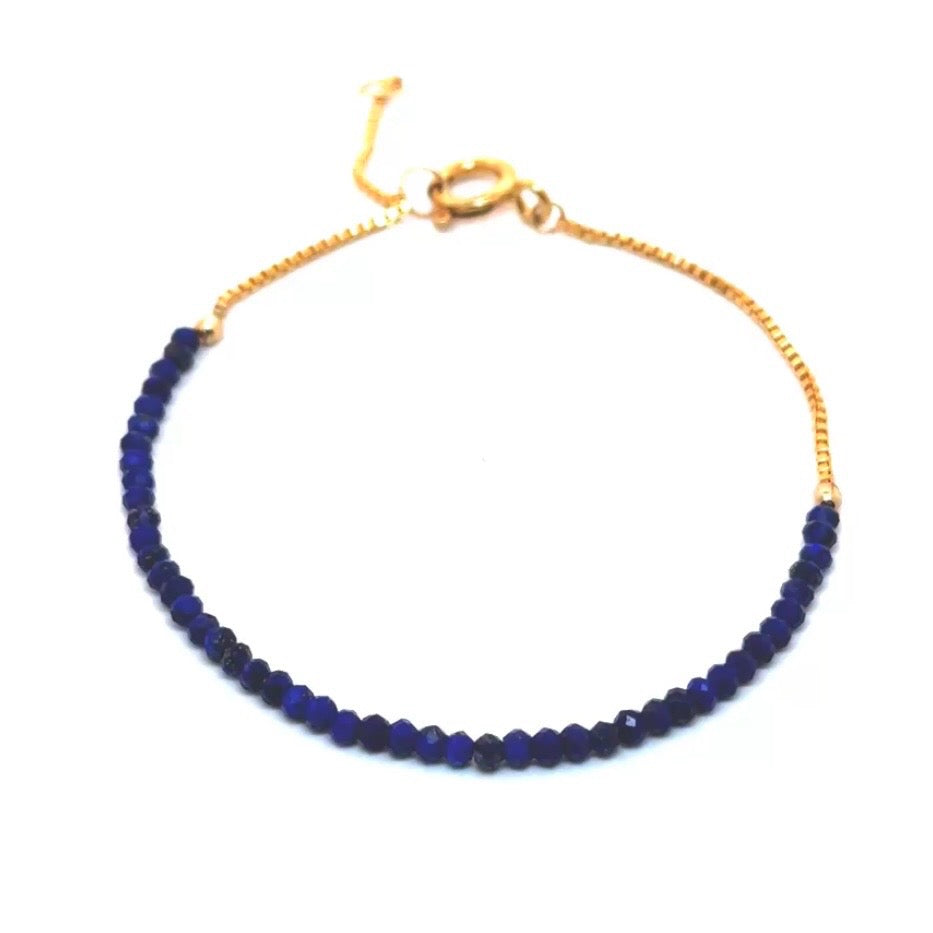 Dainty Bracelet With Clasp