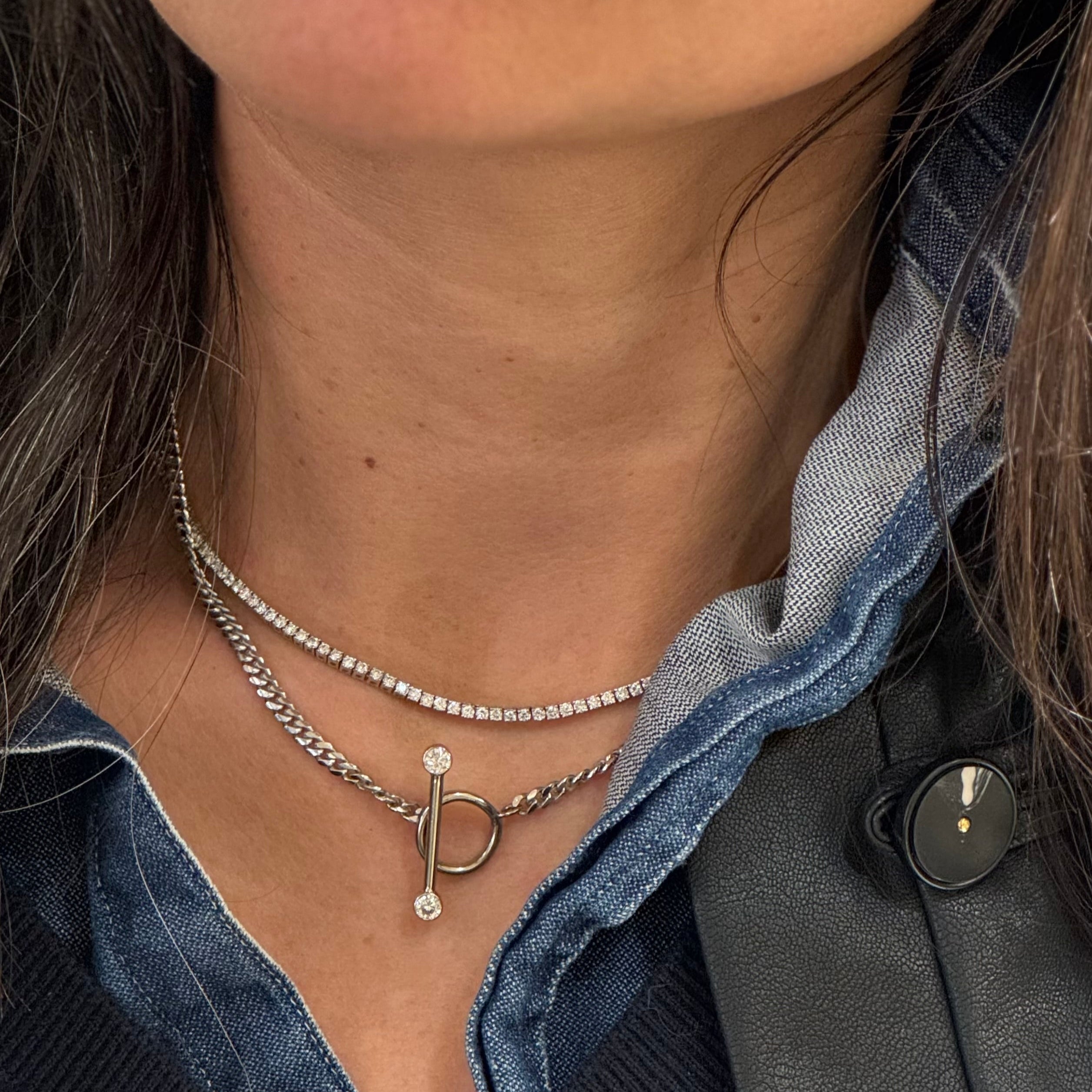 White Gold Toggle Necklace In 14k