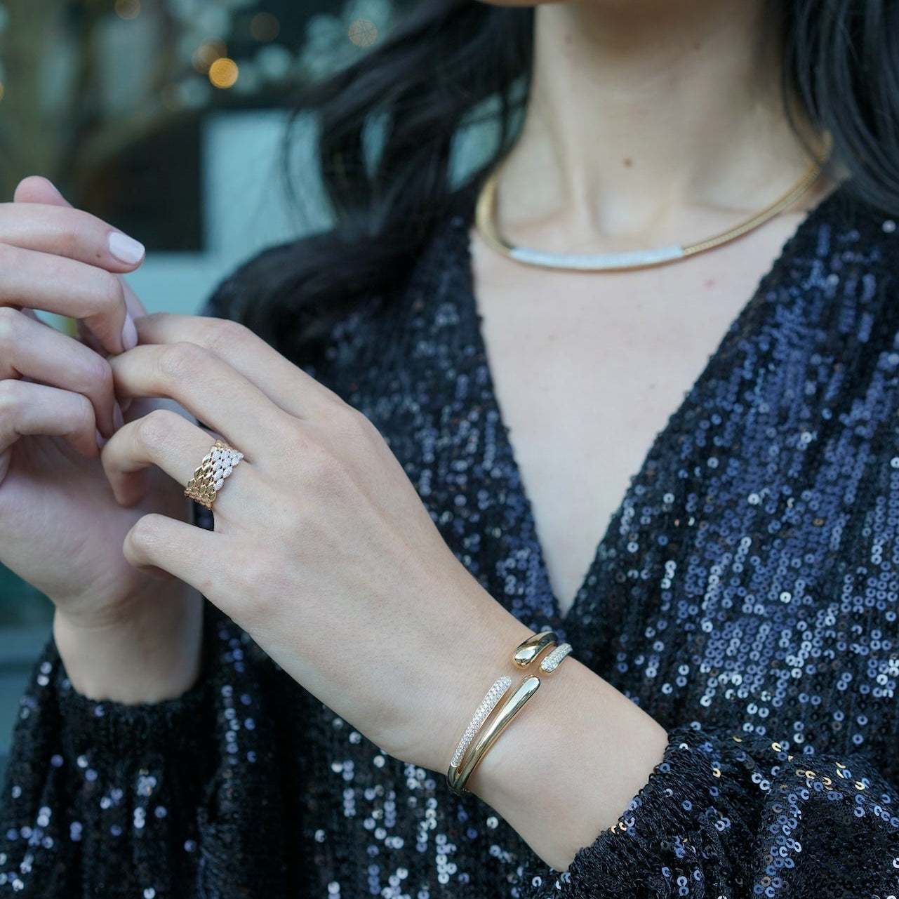 Pave Diamond Centerpiece Gold Choker In 14K