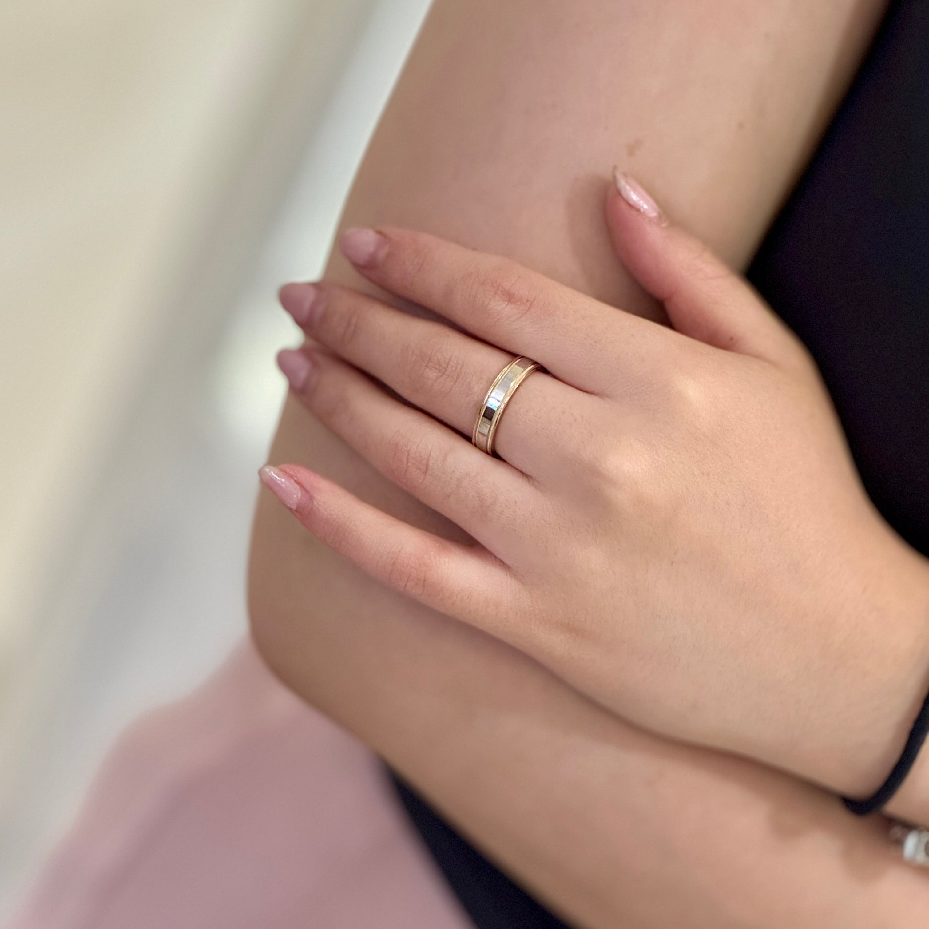 White And Gold Two Tone Band In 14k