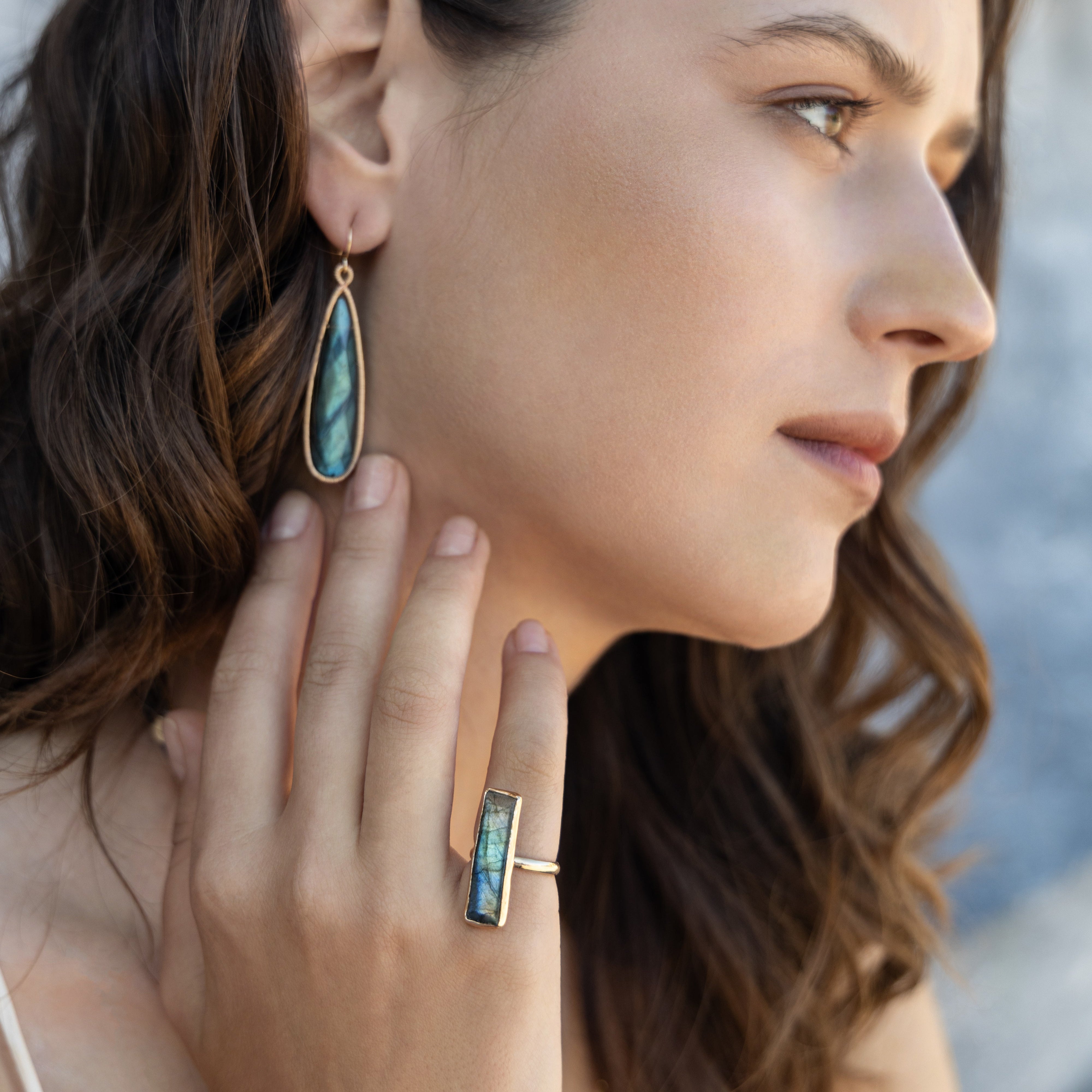 Slander Labradorite Ring In 14K