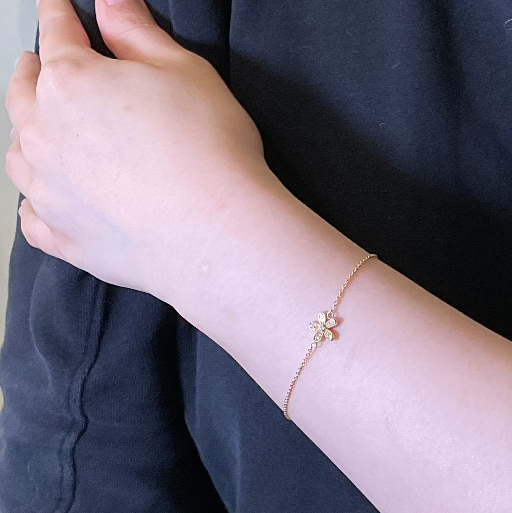 Flower Diamond Or Hamsa Hand Dainty Bracelet In 14k