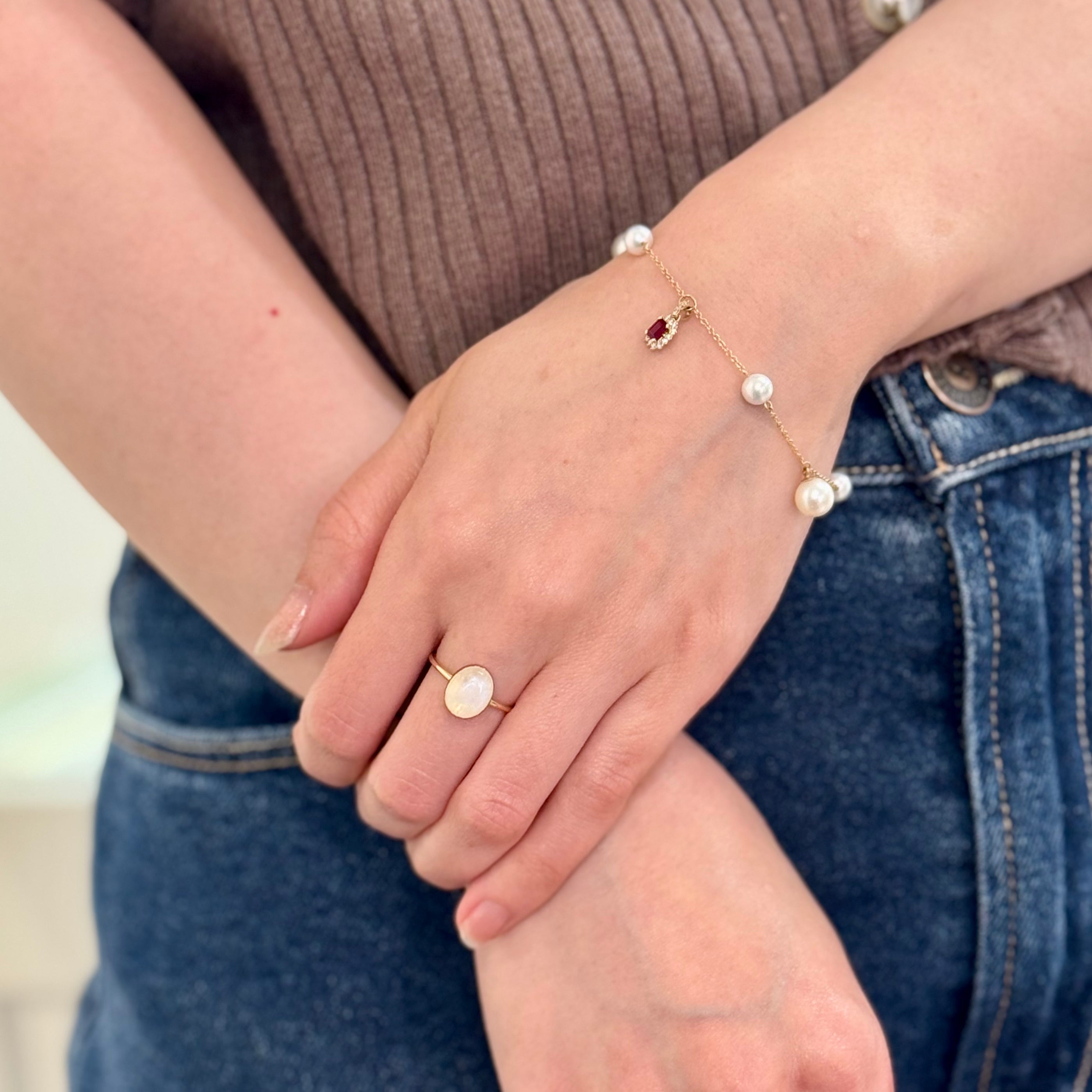 Solo Moonstone Ring