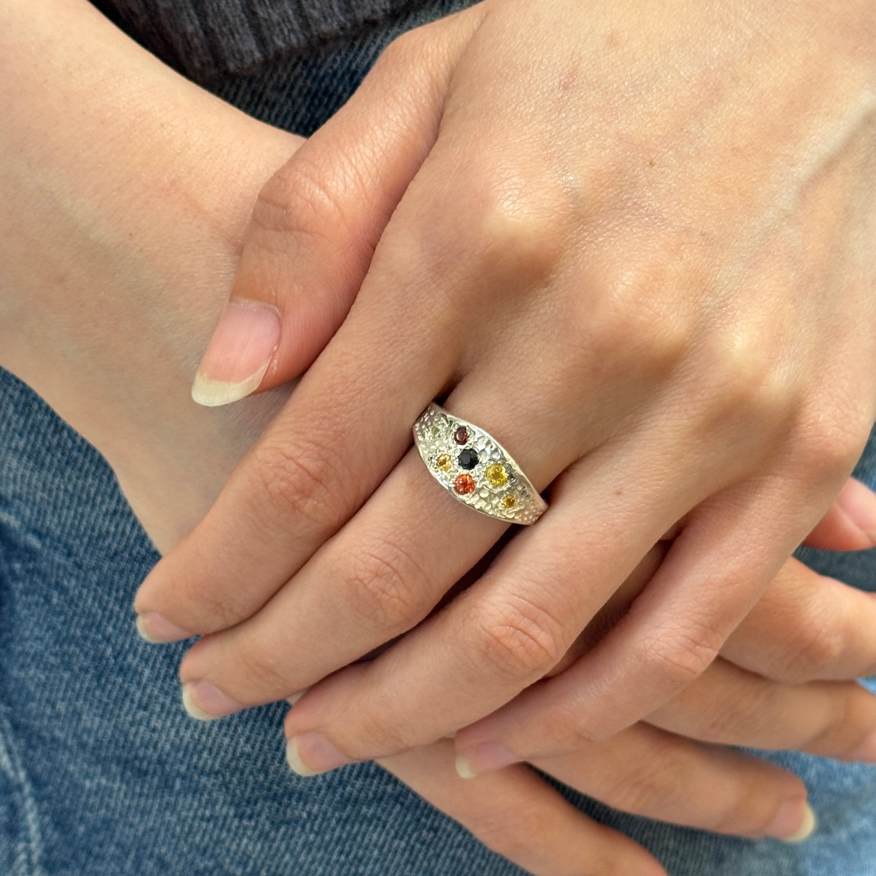 Mixed Sapphire Dots On Silver Ring