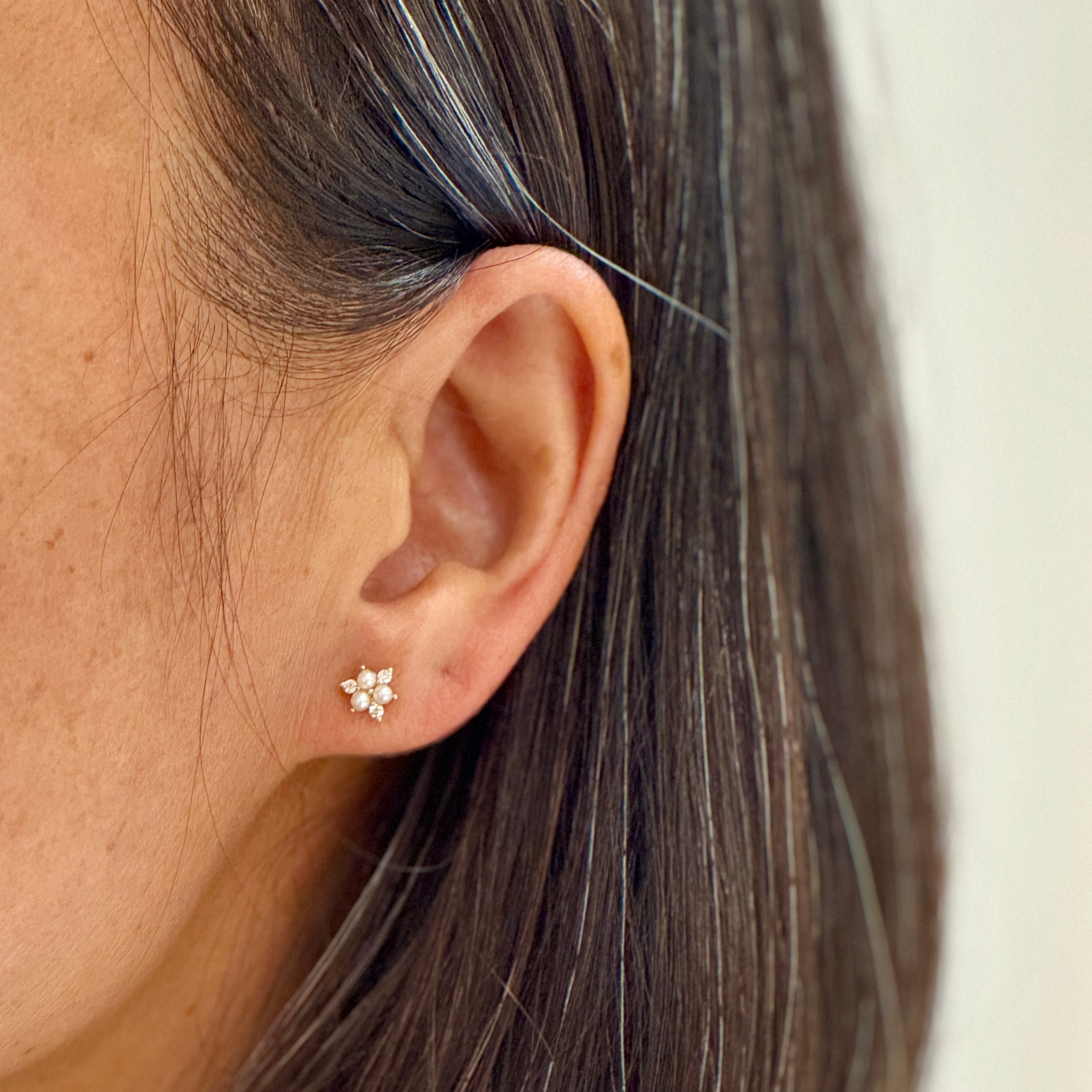 Mini Pearl Diamond Cluster Studs 14k