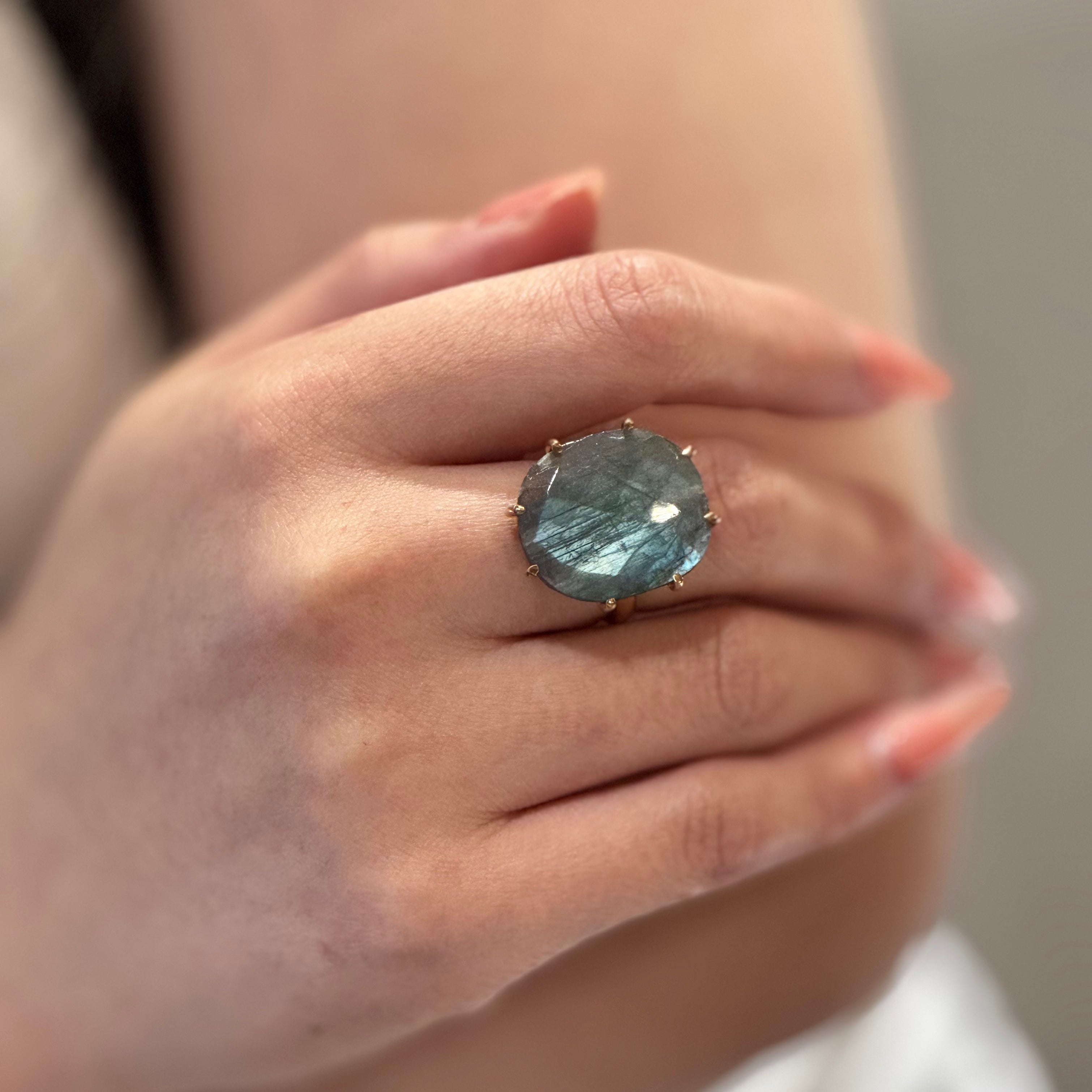 Carol Puffy Labradorite Ring