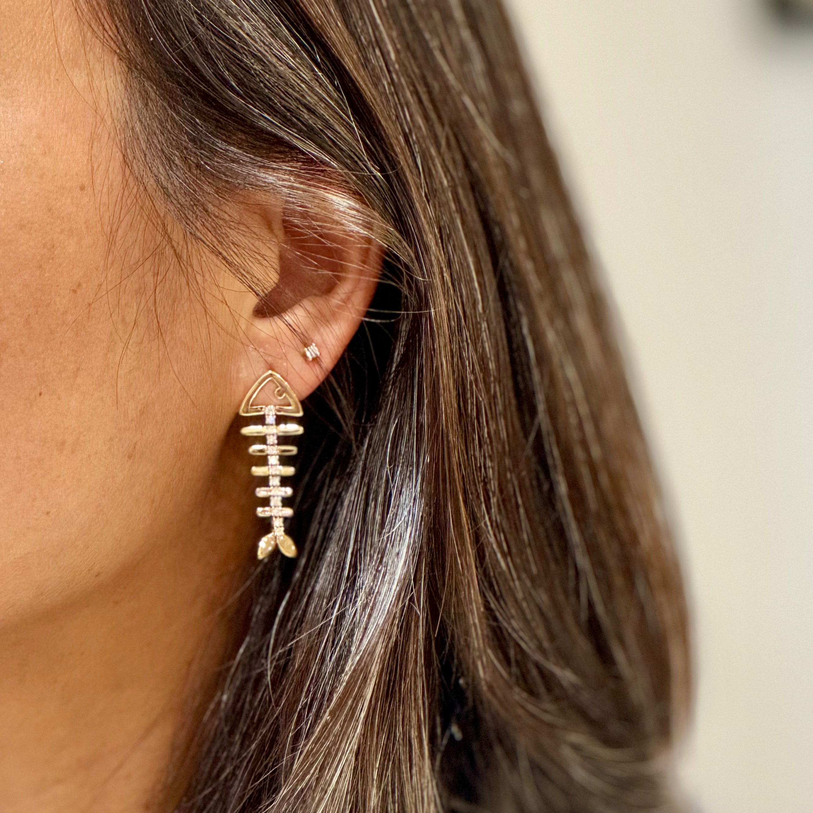 Fish Bone Lab-grown Diamond Studs Earrings In 14K