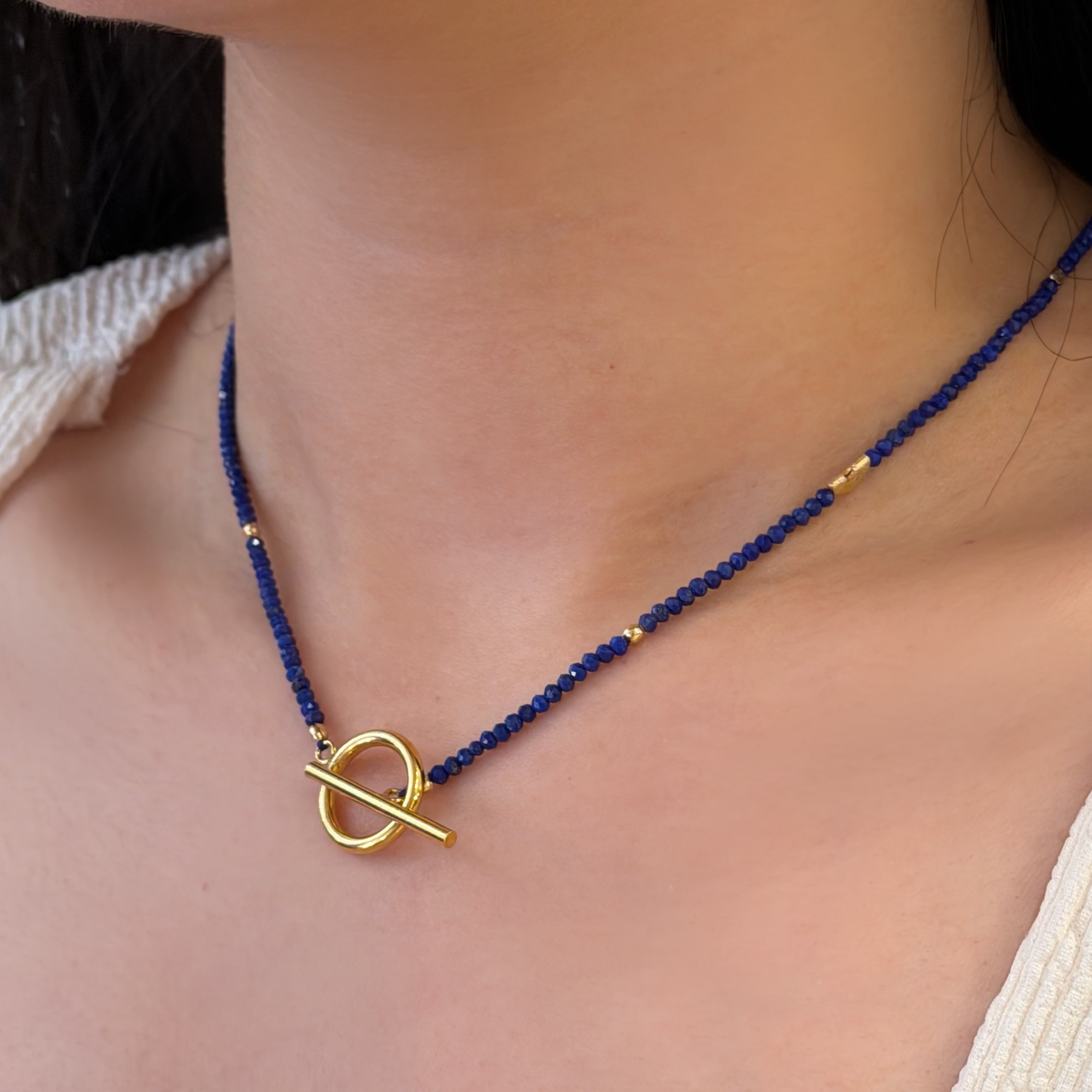 Half Moon Gem Toggle necklace - Lapis