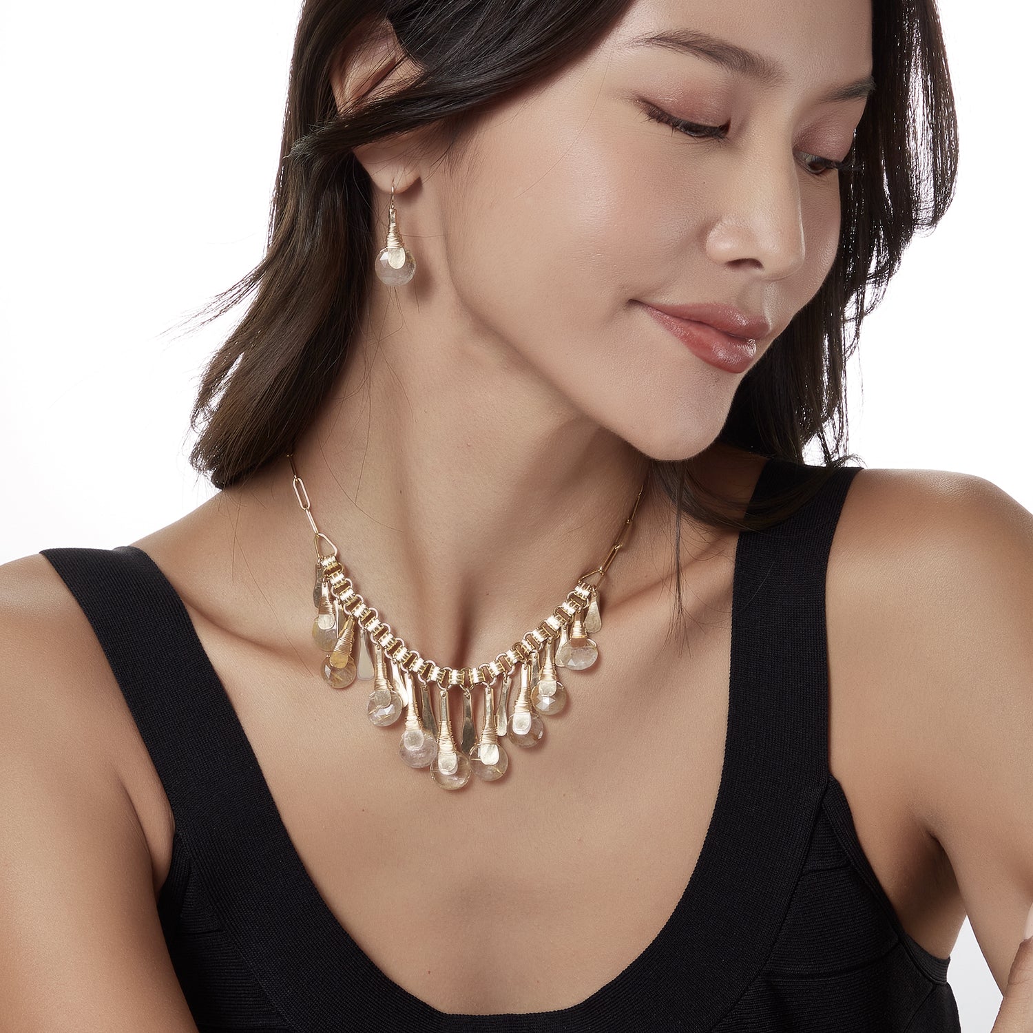 Nakissa Earrings