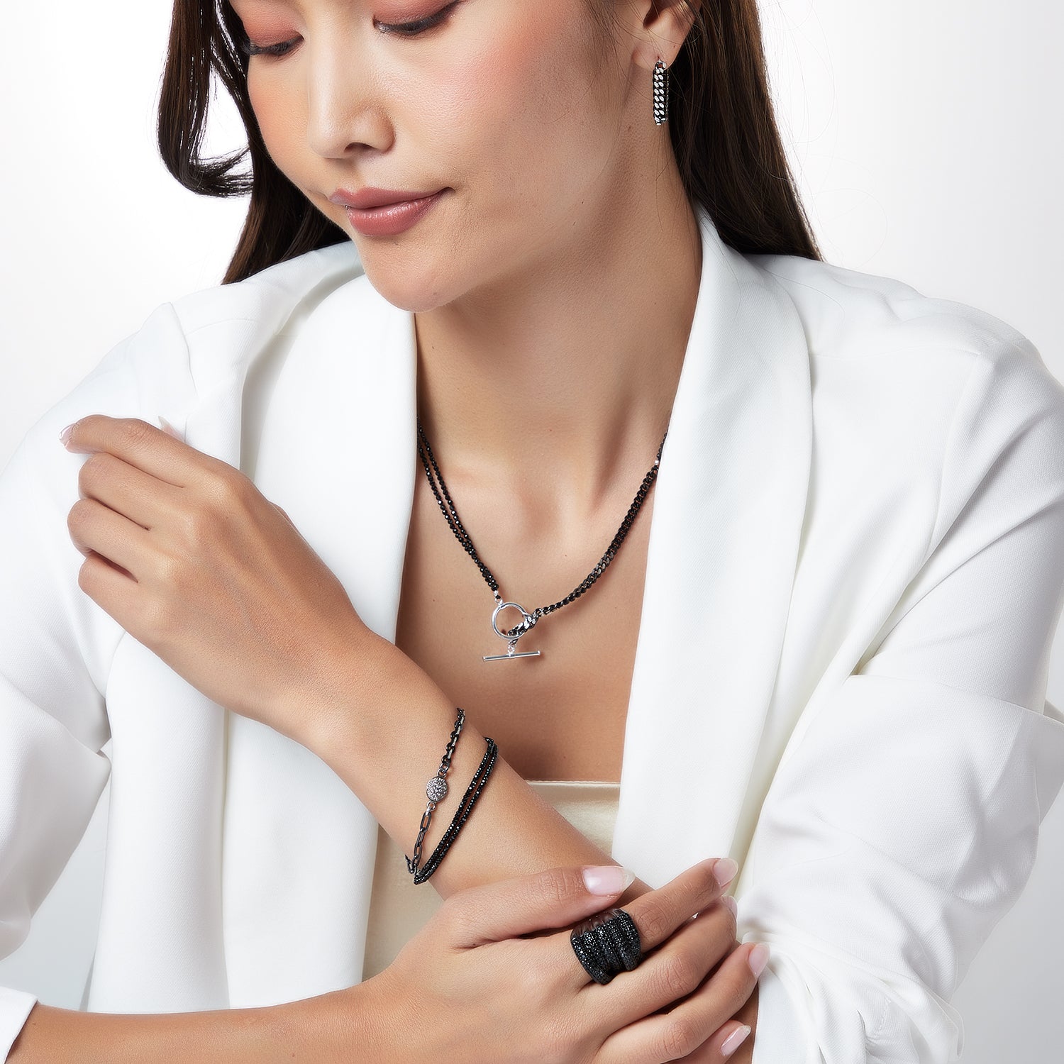 Black Spinel Double Edge Silver Necklace