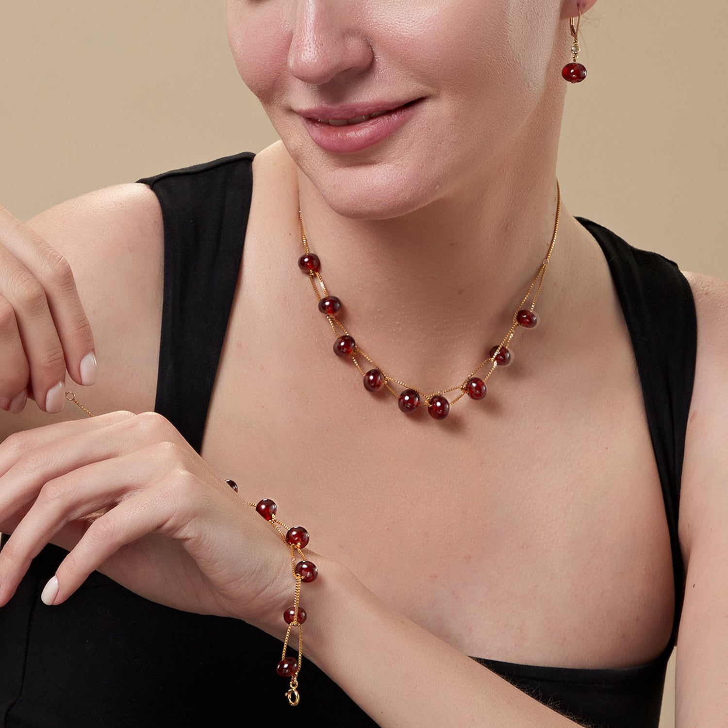 Avery Garnet Bubbly Necklace
