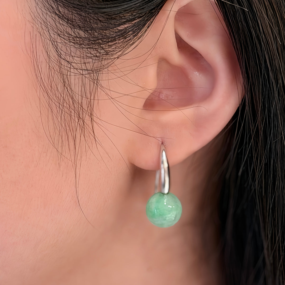 Jade Globe White Gold Earrings