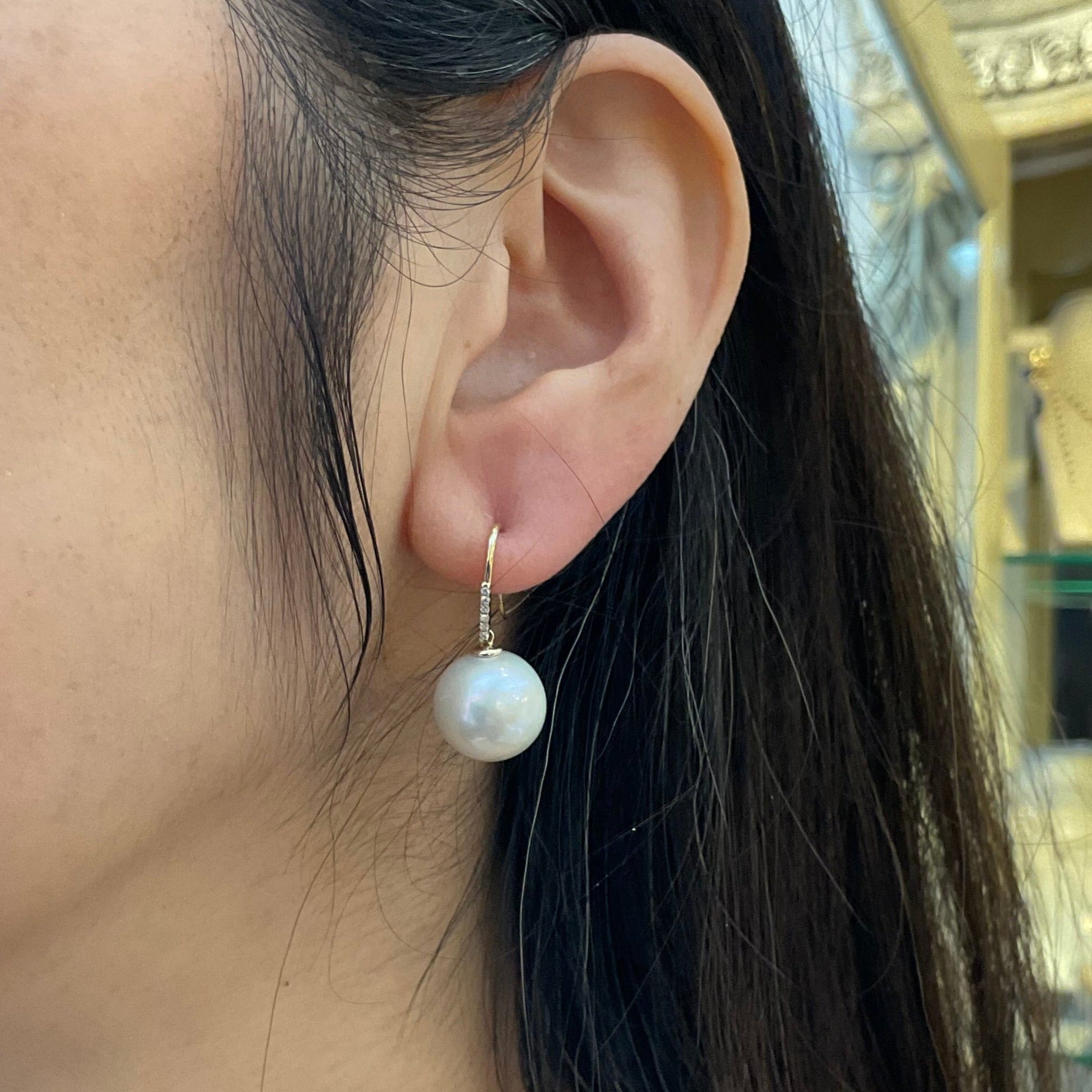 Simply Pearl Diamond Earrings in 14k