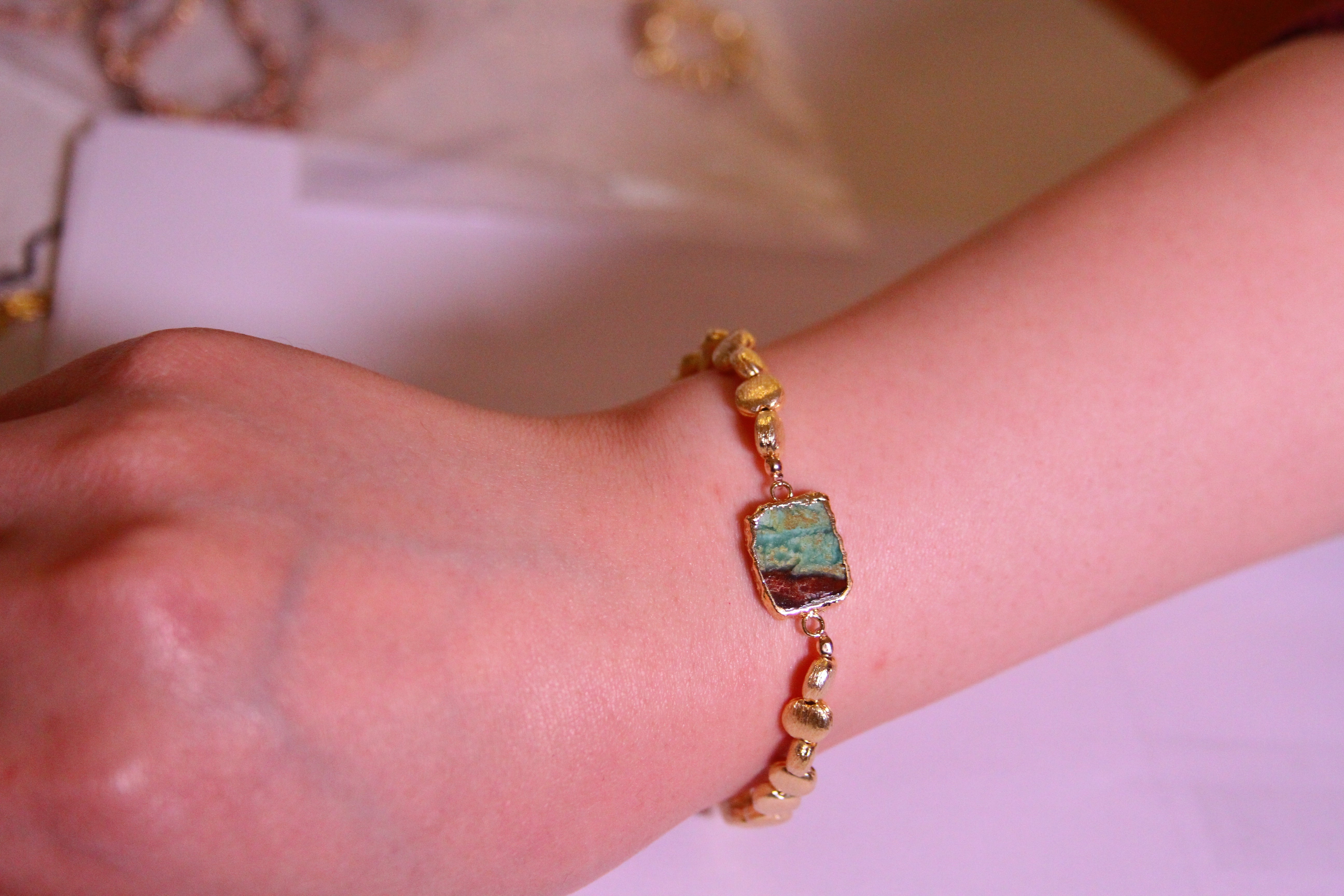 Gem Slab Gold Beads Stretchy Bracelet