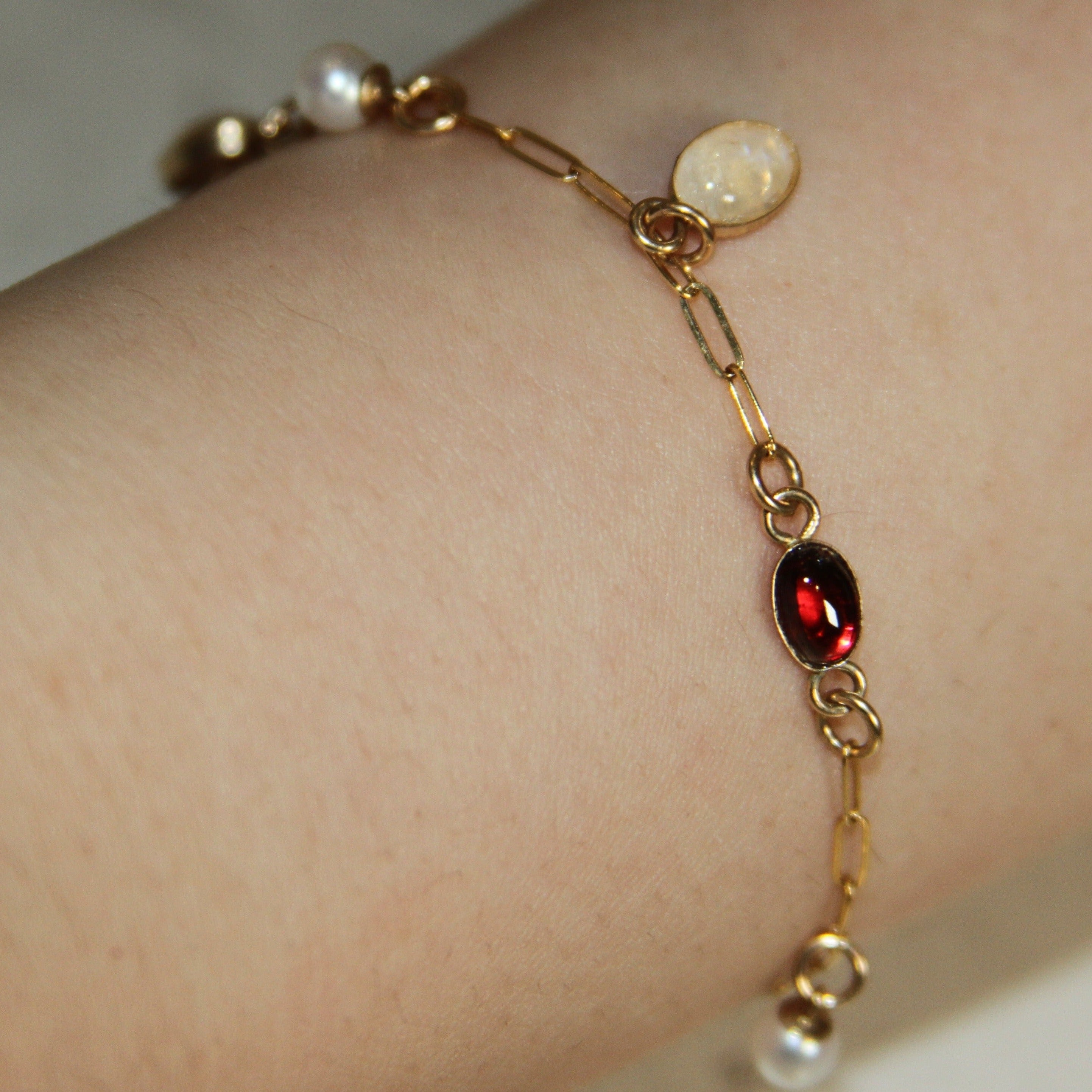 Garnet Pearl Paperclip Bracelet