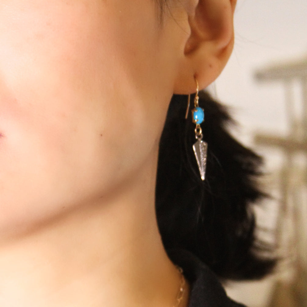 Arrow of Dera Earrings