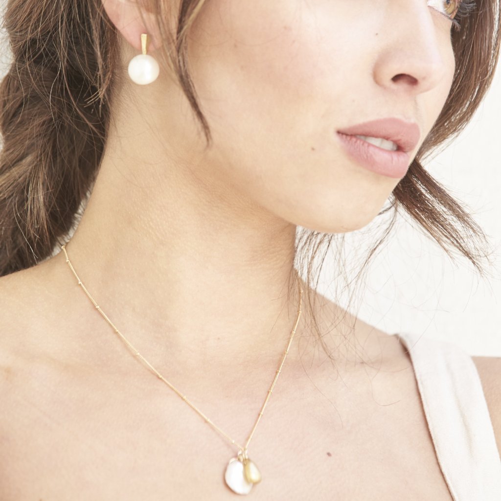 Island Snow Necklace- Gold
